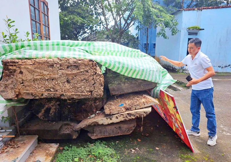 3 câu hỏi quanh vụ 'trục vớt cây gỗ lạ' nhưng không được thưởng ở Kon Tum