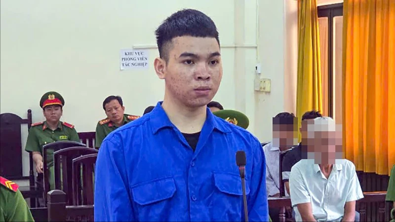 Đốt nhà người yêu vì bị chặn mọi phương thức liên lạc sau khi chia tay 