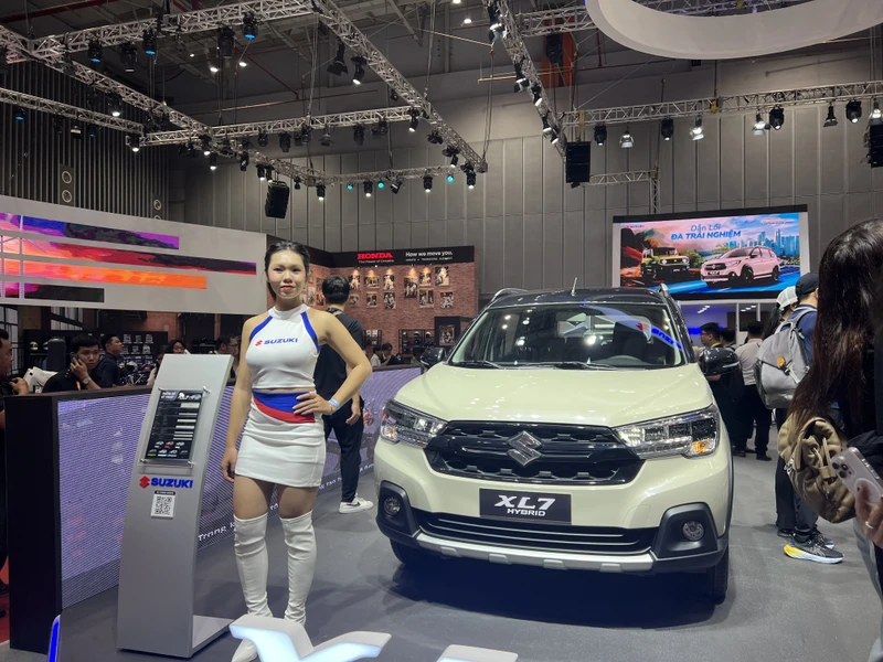 Suzuki XL7 là mẫu xe duy nhất tăng trưởng ở doanh số xe Hybrid 