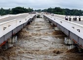 Myanmar: Vỡ đập, 63.000 người sơ tán
