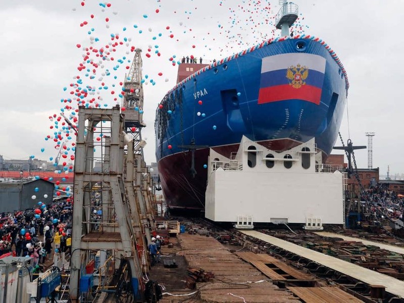 Nga hạ thủy một trong ba tàu phá băng lớn nhất thế giới - ảnh 1