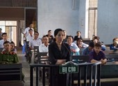 Phó chánh án nhận hối lộ chỉ bị phạt 12 tháng tù