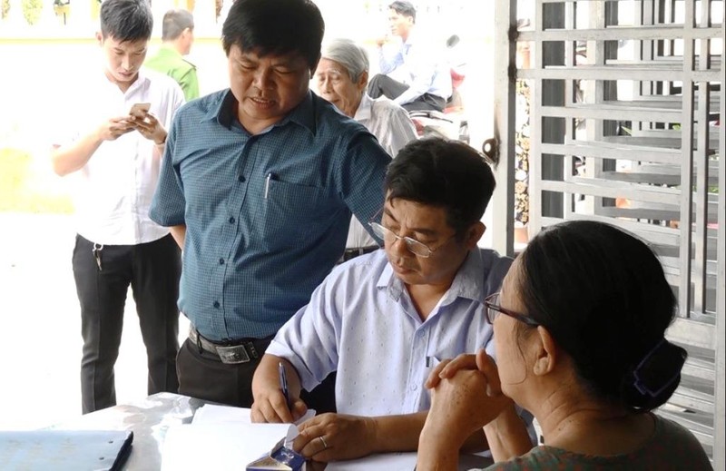 Phát hiện cơ sở sơ chế nội tạng bò trong nhà vệ sinh - ảnh 2