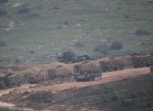 Xe bọc thép, binh sĩ Thổ Nhĩ Kỳ đổ về biên giới với Syria