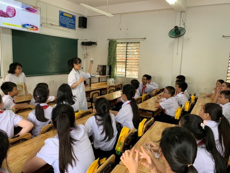 Kéo co, nhảy bao bố, đua xe đạp, khai giảng vui không thể tả! - ảnh 8
