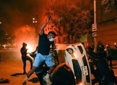Ông Trump công bố bức thư gọi người biểu tình là 'khủng bố'