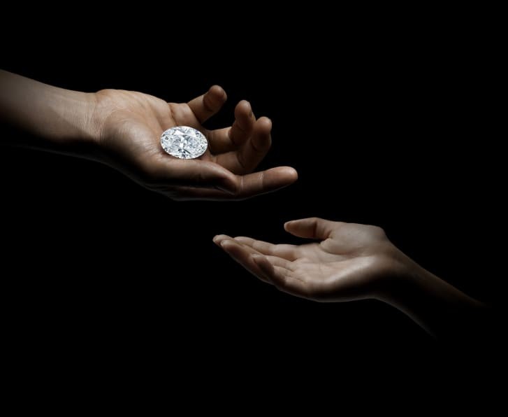 Viên kim cương 102,39 carat có thể được đấu giá 700 tỉ đồng - ảnh 2