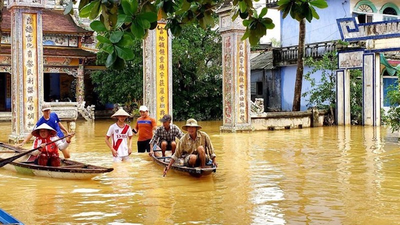 Giáo hội Công giáo, Phật giáo kêu gọi cứu trợ miền Trung - ảnh 2