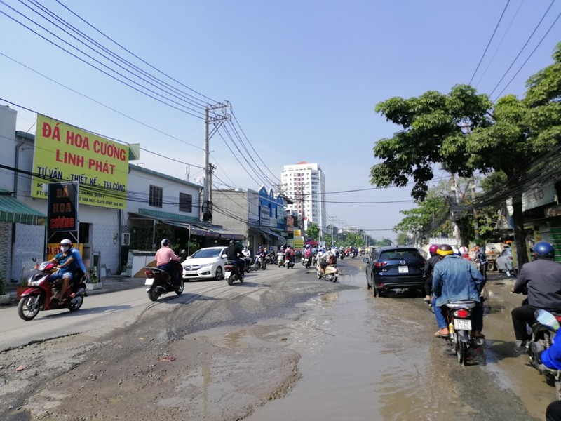 duong-thi-cong-cham-3