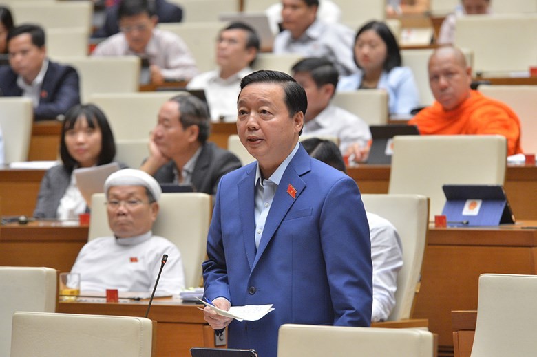 Bộ trưởng Trần Hồng Hà: Lũ miền Trung không phải do thuỷ điện - ảnh 1