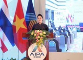 AIPA 41 trao giải thưởng vì sự cống hiến cho bà Tòng Thị Phóng