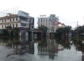 Quảng Nam: Nhiều nơi vẫn ngập sâu, nước sông báo động 3