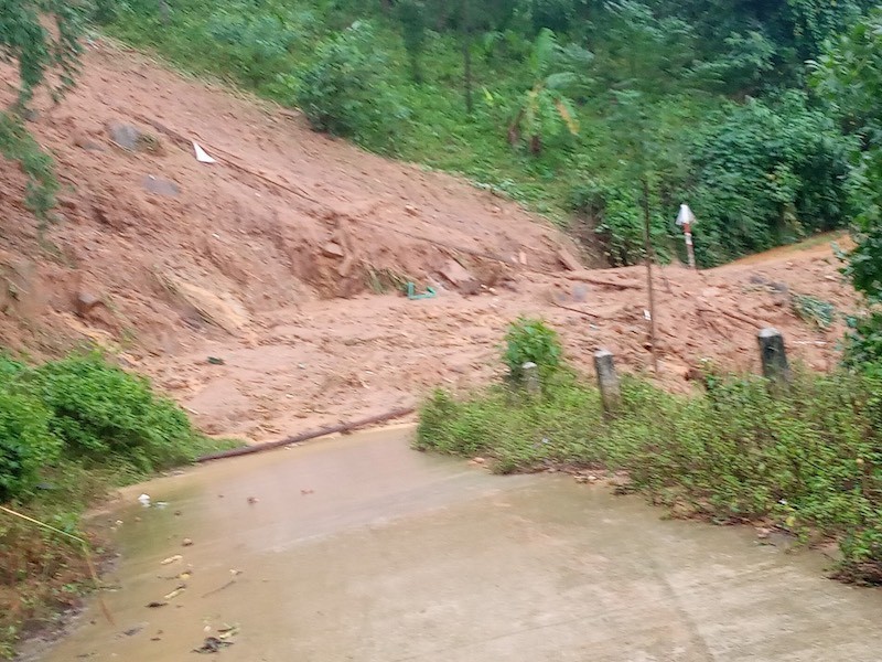 Xác minh thông tin sạt lở vùi lấp nhiều người ở Quảng Ngãi - ảnh 2