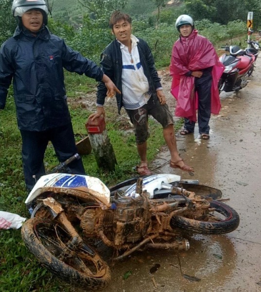 Xác minh thông tin sạt lở vùi lấp nhiều người ở Quảng Ngãi - ảnh 1