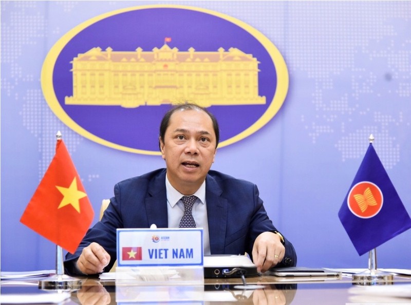 Hội nghị ASEAN- Trung Quốc đề cập đến vấn đề Biển Đông - ảnh 1