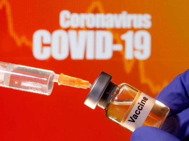 Dịch quá nặng, Ấn Độ tính cấp phép khẩn cấp vaccine COVID-19 - ảnh 1