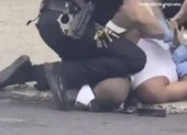 Thêm một người da màu ở Mỹ bị cảnh sát ghì cổ
