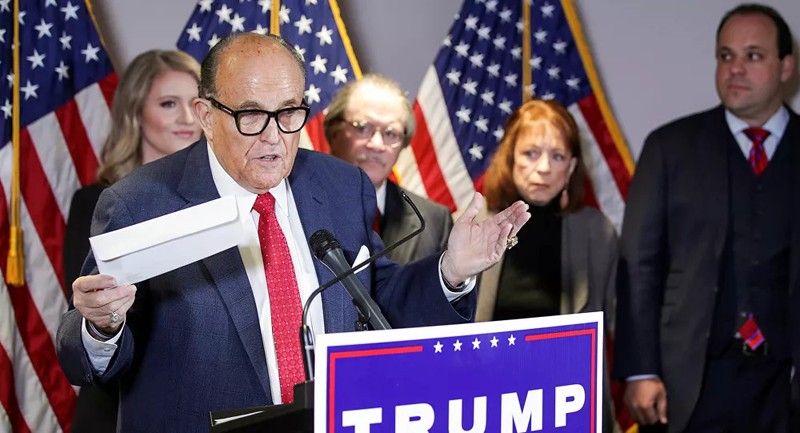 Ông Giuliani: Đảng Dân chủ 'cướp' chiến thắng của ông Trump - ảnh 1