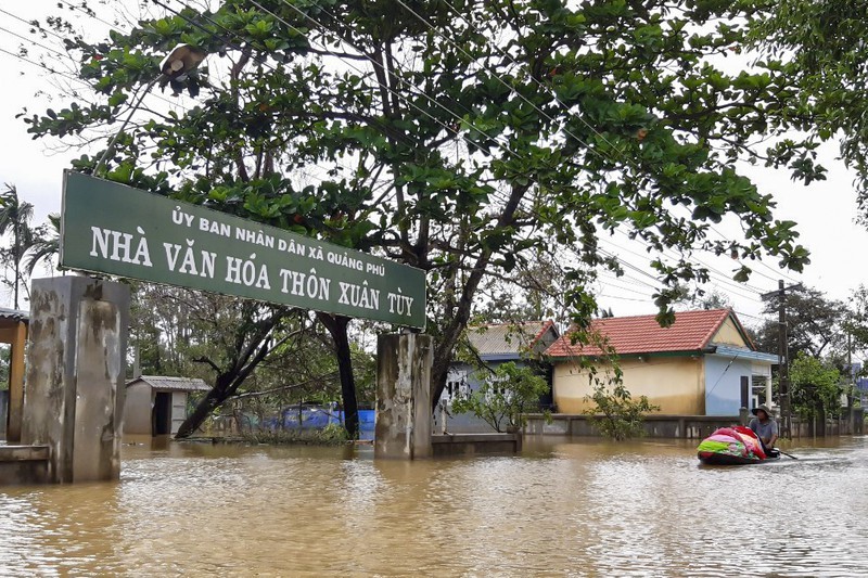 Phó Thủ tướng lưu ý vận hành hồ đập hạn chế ngập lụt ở Huế - ảnh 1