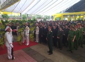 Phó Thủ tướng Trịnh Đình Dũng đến viếng 13 liệt sĩ hi sinh