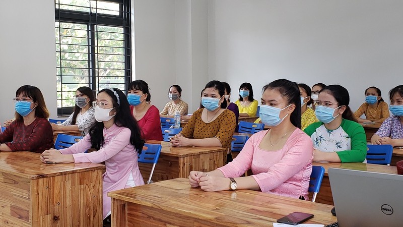 Lễ khai giảng không học sinh: 'Cô trò sẽ gặp nhau khi an toàn' - ảnh 2