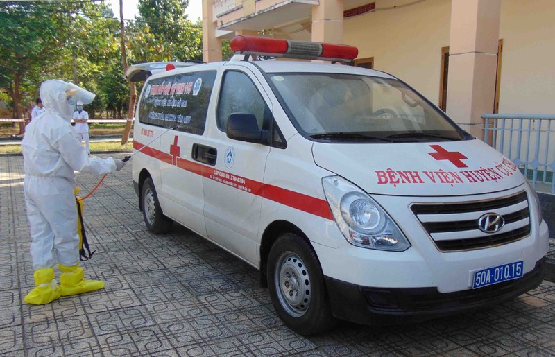 TP.HCM: Thêm nhiều người Hàn Quốc cách ly ở bệnh viện dã chiến - ảnh 1