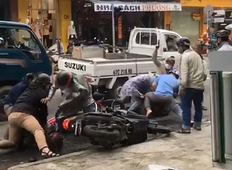 Cảnh sát nổ súng bắt nghi phạm trộm xe máy ở Đà Nẵng - ảnh 1