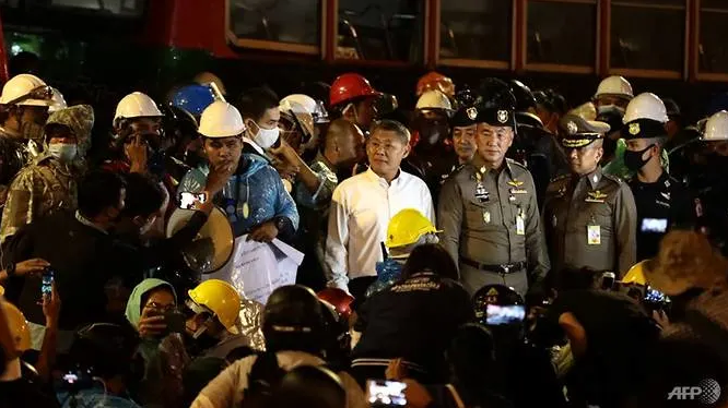 Người biểu tình Thái Lan: Thủ tướng có 3 ngày để từ chức - ảnh 5