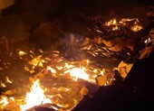 Bình Dương: Biển lửa bao trùm công ty sản xuất đồ gỗ 