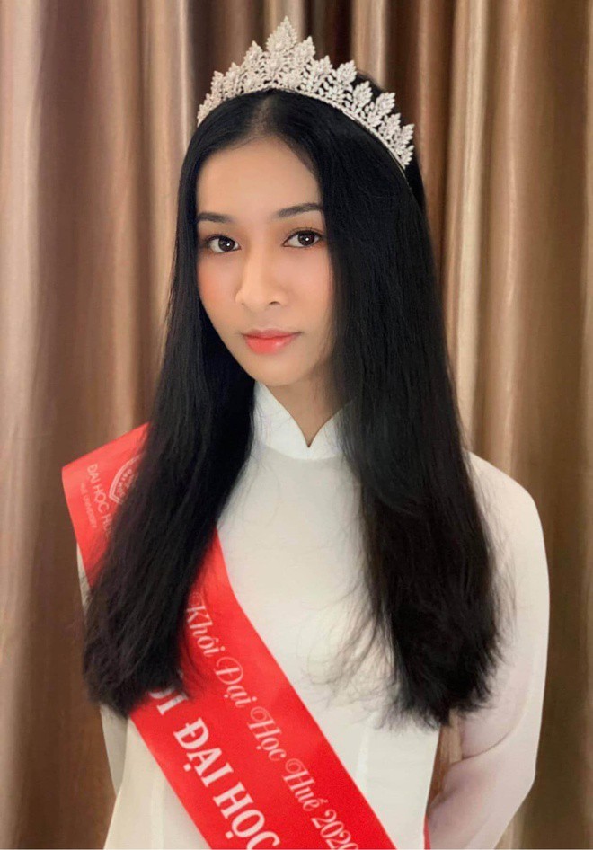 Ngắm nữ sinh Huế được đặc cách vào chung khảo Hoa hậu Việt Nam - ảnh 3