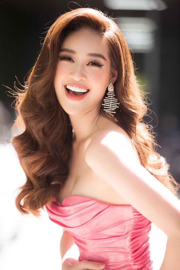Hoa hậu Khánh Vân với bikini gợi cảm trên trang Missosology - ảnh 4