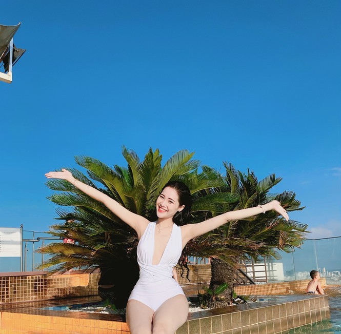 Ngắm người đẹp có vòng eo nhỏ nhất Hoa hậu Việt Nam 2020 - ảnh 11