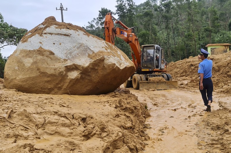 Chủ tịch Thừa Thiên - Huế thông tin việc cứu nạn Rào Trăng 3  - ảnh 1