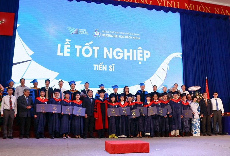 Nữ học viên tốt nghiệp cao học với điểm số 'khủng'  9,63 - ảnh 3