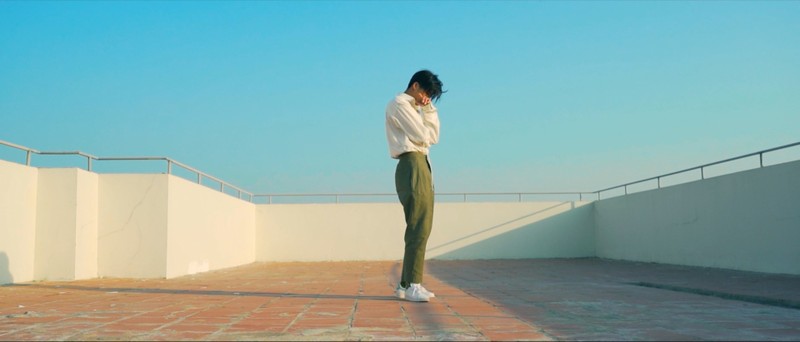 Soho phiêu lãng trong MV mới cùng cô nàng Simple Love - ảnh 5