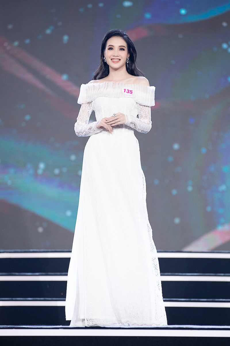 Ngắm Áo dài trong đêm Bán kết Hoa hậu Việt Nam 2020 - ảnh 14