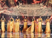 5 Hoa hậu trình diễn áo dài trong đêm chung kết HHVN 2020