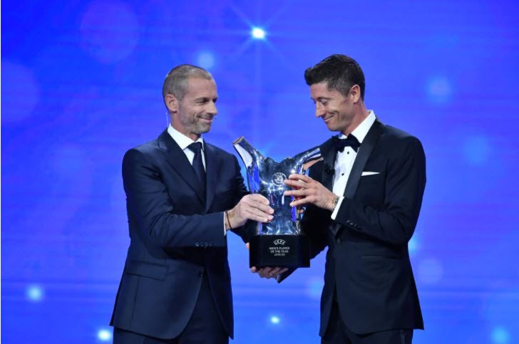 Bayern bội thu giải thưởng, Lewandowski và Flick hay nhất năm - ảnh 4