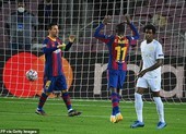 Pique bị đuổi, Messi khơi mào chiến thắng ‘hủy diệt’ cho Barca