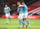 Thắng khó Sheffield, Man City áp sát nhóm đầu Premier League