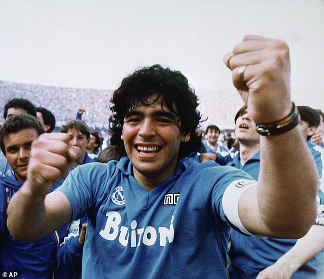 'Thời khóa biểu' kỳ lạ và lời dọa bắn của Maradona - ảnh 1