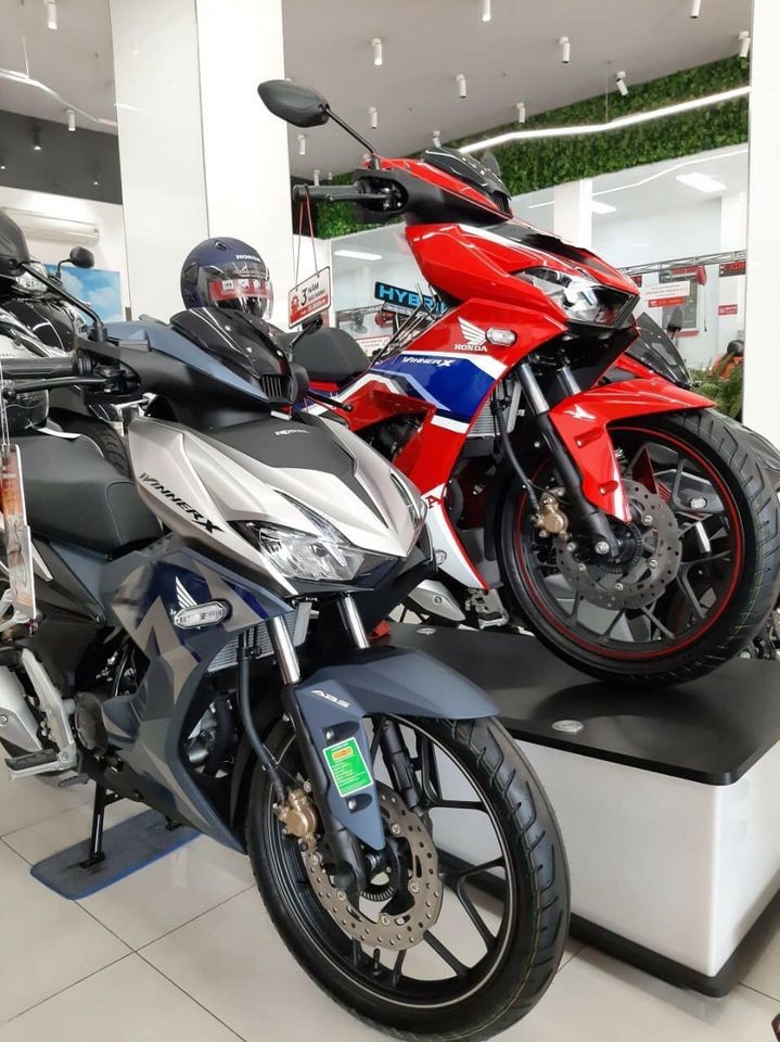 Honda Winner X bất ngờ giảm giá 20 triệu đồng - ảnh 1