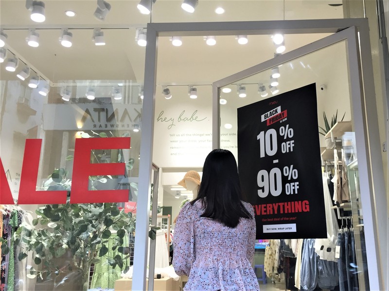 Black Friday: Thất vọng với hàng giảm giá khủng 90% - ảnh 2