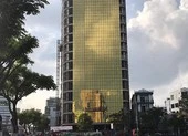 Đà Nẵng: 2 cao ốc 'nhức mắt' làm sai phương án kiến trúc ảnh 3 Đà Nẵng: Lóa mắt với kính phản quang rọi thẳng vào nhà dân