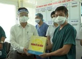 Đà Nẵng: 103 bệnh nhân COVID-19 có kết quả xét nghiệm âm tính ảnh 2 Phó bí thư Đà Nẵng: Dốc toàn lực điều trị bệnh nhân COVID-19