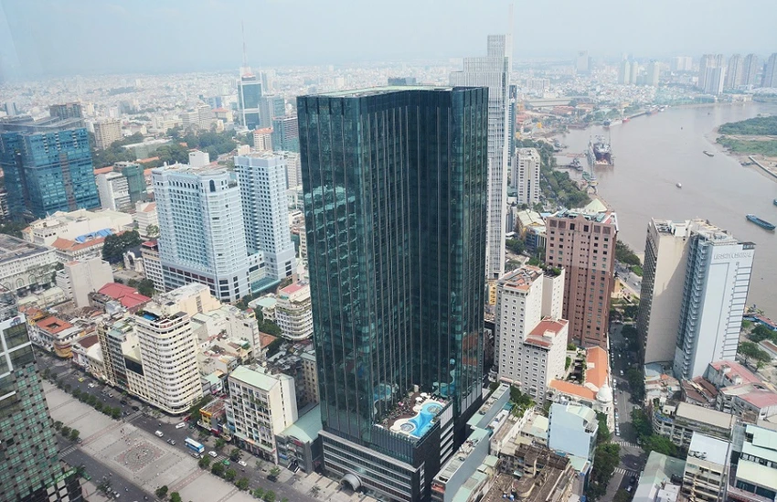 Người lái xe của bà Trương Mỹ Lan vận chuyển tiền từ ngân hàng về trụ sở Tập đoàn Vạn Thịnh Phát lái xe
