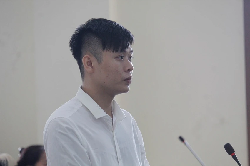 Bị cáo Trần Công Hậu. Ảnh: NHẪN NAM ảnh 2 tran-cong-hau.JPG