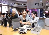 Kim cương, vàng, bạc giảm giá dịp 8-3 ảnh 2 Đầu năm 2021, một đại gia bán vàng lãi hơn 5 tỉ đồng/ngày