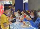 Giá vàng sẽ dò đáy đến bao giờ? ảnh 2 Giá vàng nội, ngoại bất ngờ lao dốc