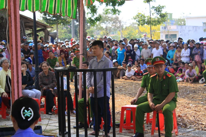 Tử hình sát thủ tuổi 20 liên tiếp cướp, giết 3 người ảnh 5 Tử hình sát thủ tuổi 20 liên tiếp cướp, giết 3 người ảnh 5